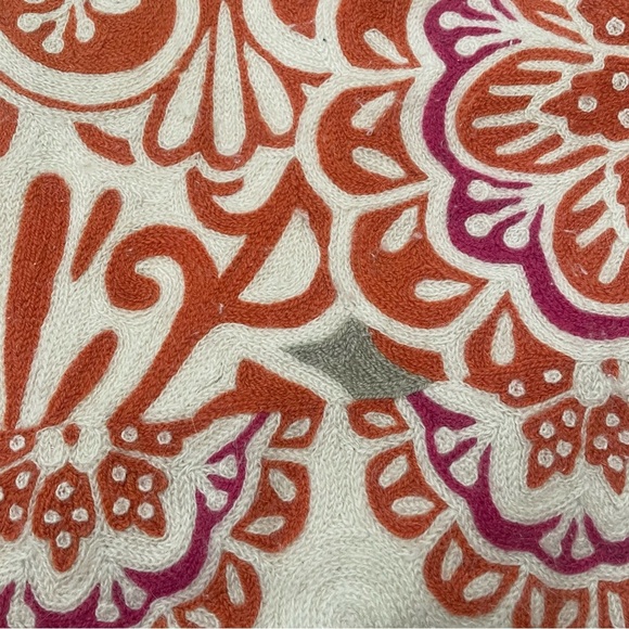 Pottery Barn Home Goods Wool Hand Embroidered Wall Piece Rug side table topper - Picture 12 of 16